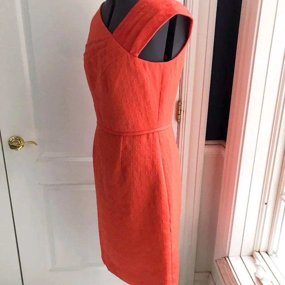 Tahari Arthur S. Levine Sheath Dress, Orange Sleeveless Textured Lined, Size 8 - Picture 9 of 12